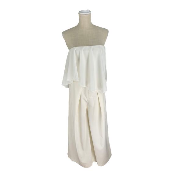 Few Moda Strapless Ruffle Off White Cropped Wide Leg Jumpsuit Womens Size Small - Picture 3 of 9